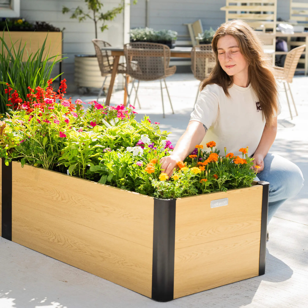 Vego 16" Tall Woodgrain 8' x 8' L-Shaped Metal Raised Garden Bed