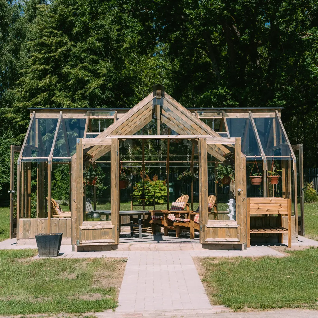 YourGreenhouses Nordwood Greenhouse
