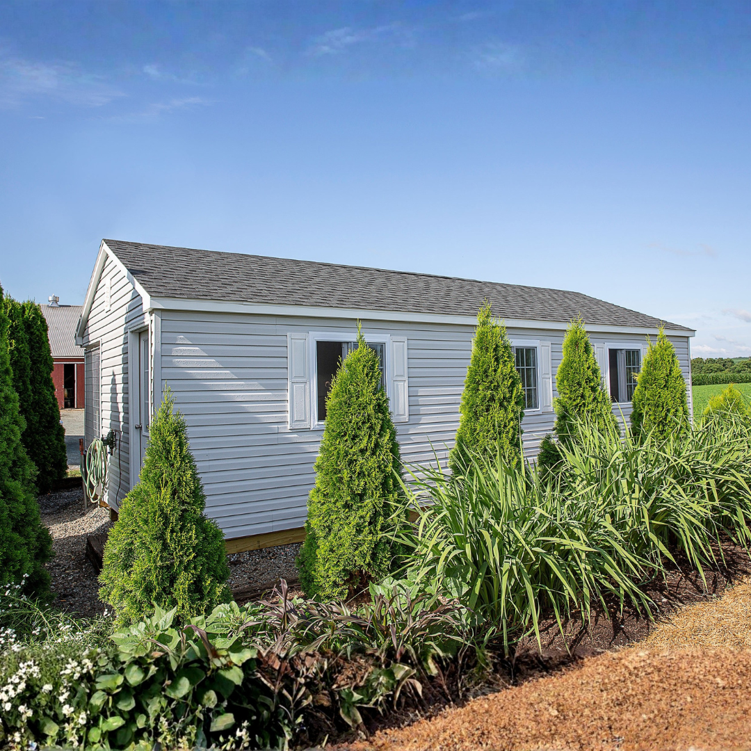 Bierd in Hand 14×28 7-Run Commercial Kennel