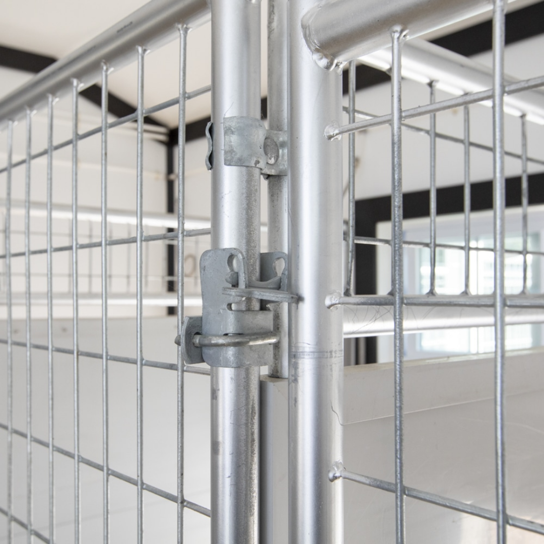 Bird in Hand 2″ x 4″ Welded Wire Dog Kennel Panels 2 Feet high