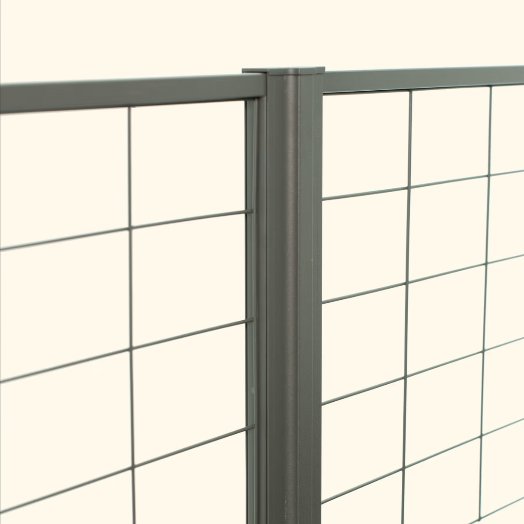 Vego Modern Pro Privacy Wall Trellis