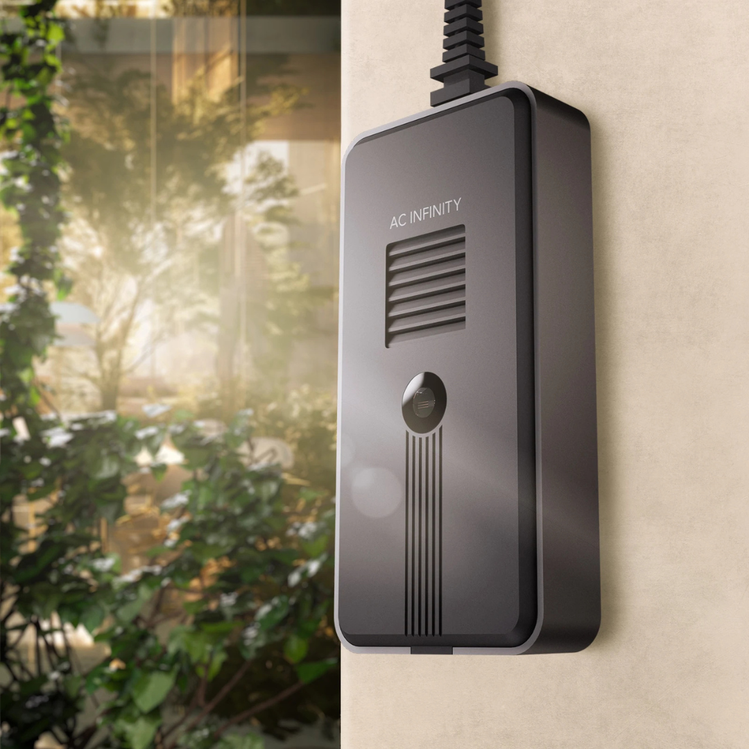 AC Infinity AI CO2 + Light Sensor, for CO2 Data Tracking, Optimized FAE, Day & Night Scheduling