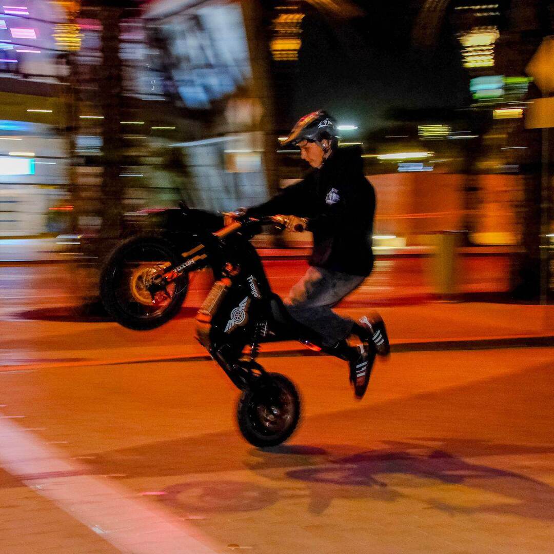 Freego X0 Electric Mini Bike for Teens and Adults